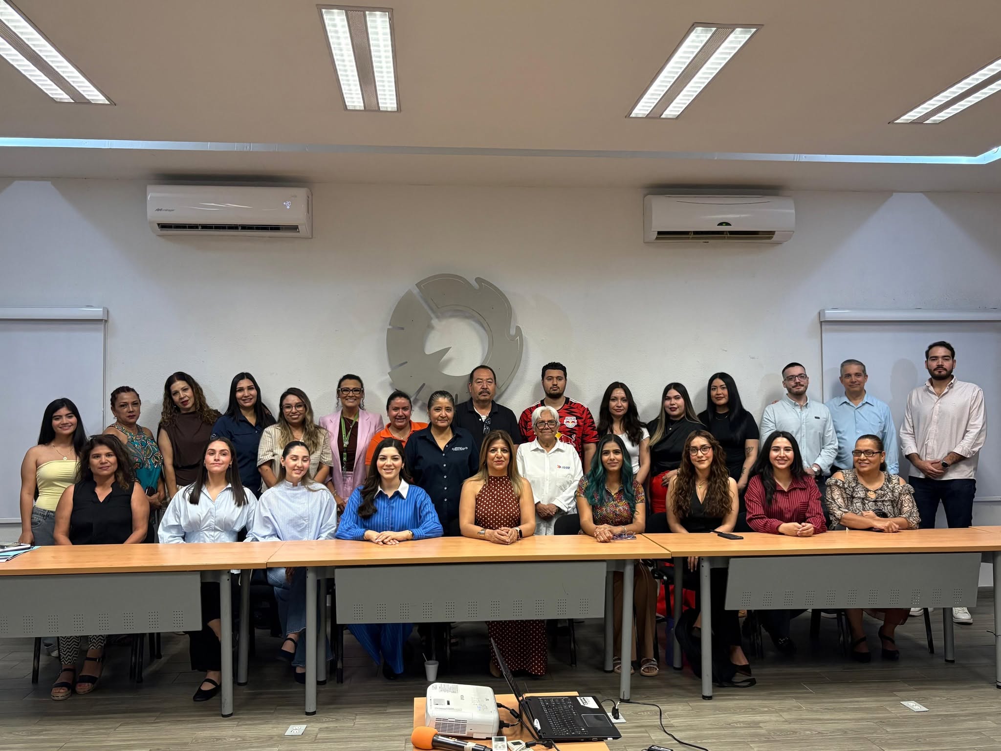 CANACINTRA Hermosillo impulsa el liderazgo con la charla “Una Líder que Inspira”