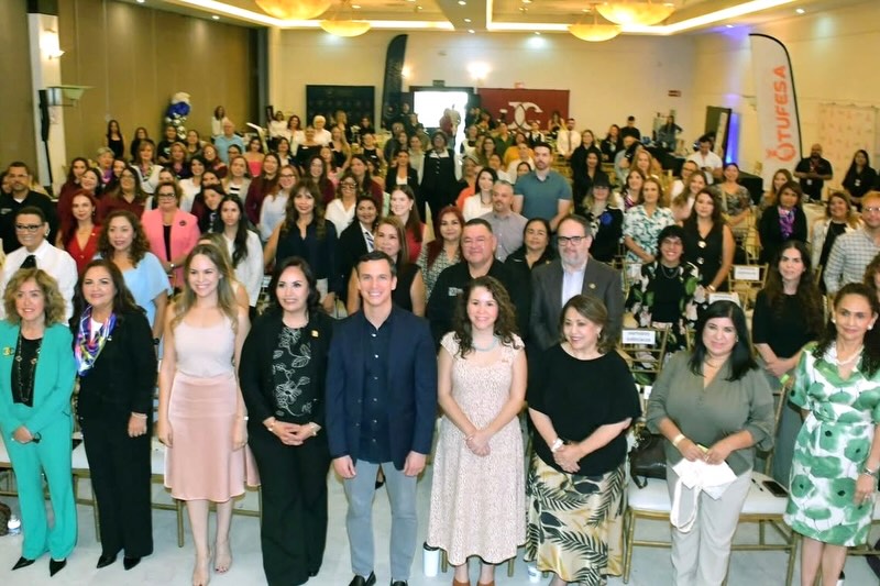 Asistentes al Congreso Inspira 2026 de AMMJE Sonora